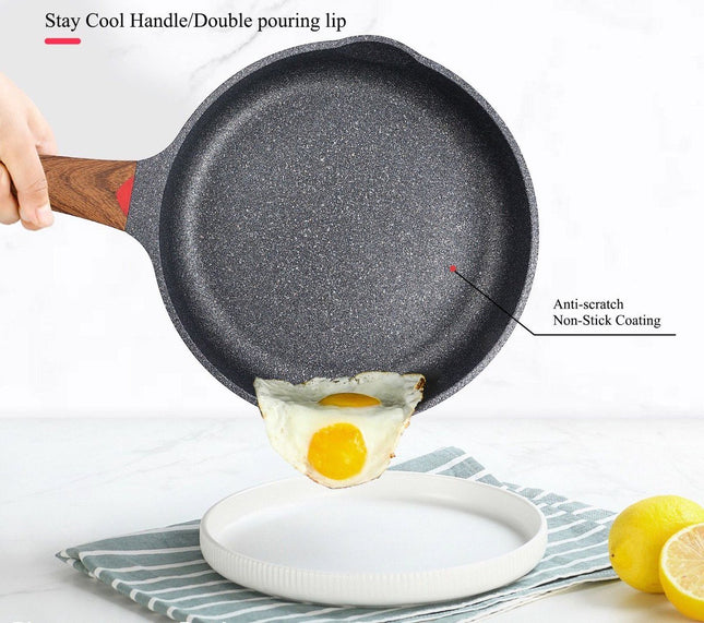 Hapjespan 28 cm - Zwart - Inductie - Krasbestendige Keramische Antiaanbaklaag - PFOA Vrij - met schenktuit