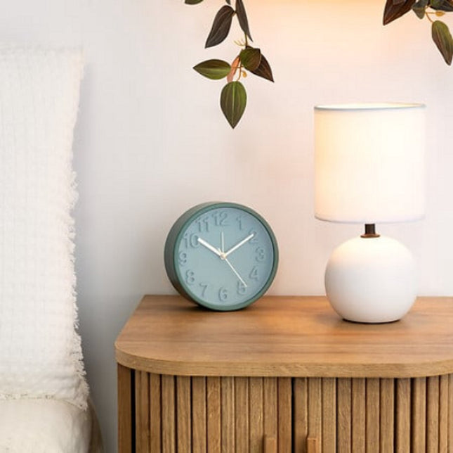 Witte Keramische Ball Tafellamp | E14 Nachtlamp | Stoffen Kap | Ø13 x H25 cm | Bureaulamp | Ceramic Ball Lamp