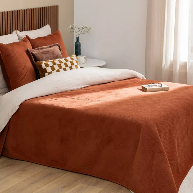 Lilou Bedspread Terracotta - Dekbedovertrek 260x240 cm - Zacht Polyester - Perzische stijl design - 2.34 kg