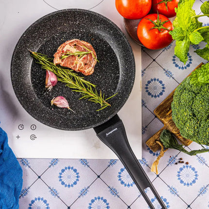 Klausberg KB-7988 Marmeren Koekenpan 24 cm – Anti-aanbak, Inductiegeschikt, Lichtgewicht & Krasvast