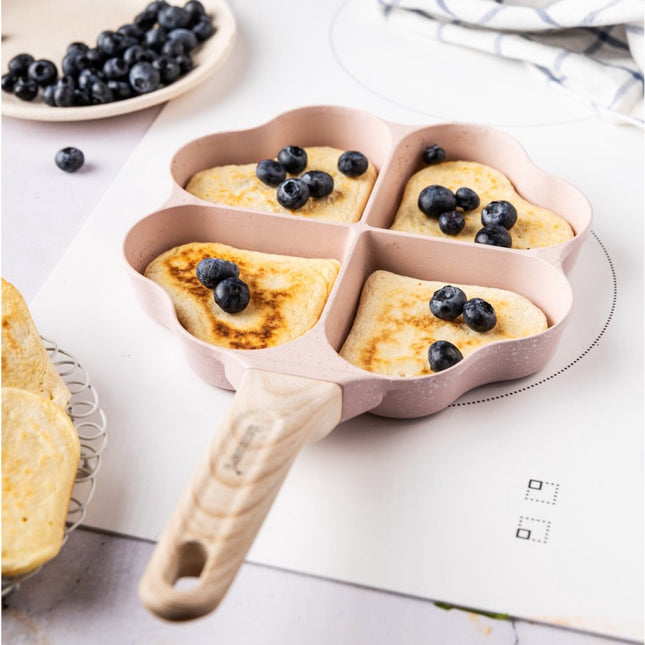 Klausberg 7820 - pan met 4 hartvormige vakken voor Eieren - burgers - pannenkoeken - Rose - Anti-aanbakpan