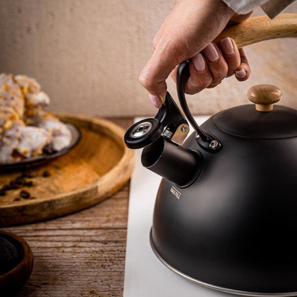 KINGHoff Fluitketel 2.5 Liter – RVS – Inductie Geschikt – Mat Zwart met Houten Handgreep – Minimalistisch Ontwerp – KH-1999