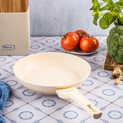Klausberg KB-7989 Marmeren Koekenpan 24 cm – Crème, Anti-aanbak, Inductiegeschikt & Lichtgewicht