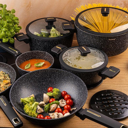 Klausberg KB-7968 Pannenset | 12-Delig | Marmer Anti-aanbaklaag | Inclusief Wok Pan | Geschikt voor Inductie | Pannen set | Glazen dekels