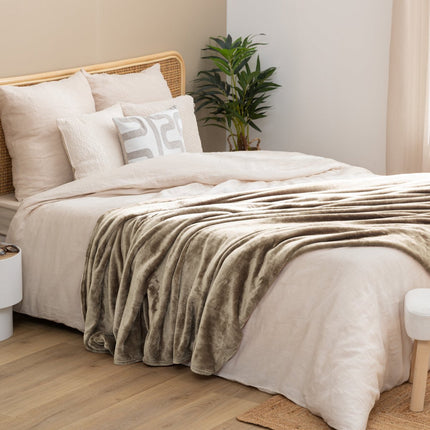 Atmosphera Plaid effen deken - 240x260cm - Beige