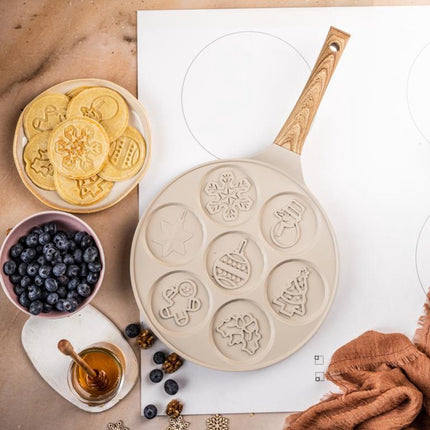 Klausberg KB-7970 Pannekoekenpan met 7 Vormen - Kerst Designs - Ø26.5 cm - Antiaanbaklaag - Geschikt voor Alle Kookstellen Inclusief Inductie - Ideaal voor Poffertjes en Mini Pannekoeken - Kerstfiguurtjes - Sneeuwpop