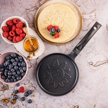 Klausberg KB-7972 Pannekoekenpan - Zonnebloem Motief - Ø18 cm - Zwarte Antiaanbaklaag - Geschikt voor Alle Kookstellen Inclusief Inductie - Zonnetje -