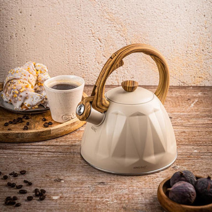 KINGHoff Fluitketel 2 Liter – RVS – Inductie Geschikt – Crème Beige met Houtlook Handgreep – Diamantstructuur – KH-1998