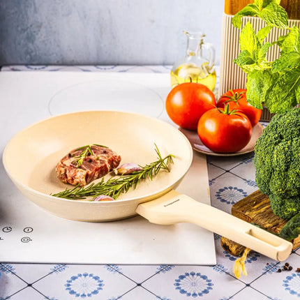 Klausberg KB-7989 Marmeren Koekenpan 24 cm – Crème, Anti-aanbak, Inductiegeschikt & Lichtgewicht