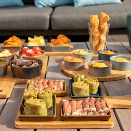 Cosy & Trendy Serveerplank bamboe - 4x luxe schaaltjes - 29 x 20 cm - Tapas - Hapjes - Sauzen
