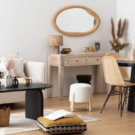 Inuit Witte Bouclé Poef Krukje - Bijzettafel met Houten Poten - 41,5 cm - Krukje - Poef - Nep wol