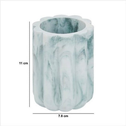 Marby Tandborstelhouder Wit - Marmerlook - Polyresin - Diameter 7,8 cm x Hoogte 11 cm - Beker voor bij de wasbak -