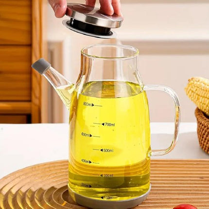 Classic Borosilicate Glass Oil Bottle with Lid and Rubber Base - Dressing Holder for Glass Vinegar - 600ml