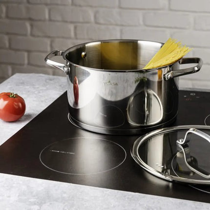 Rvs kookpan 24 cm, 5,8 liter, met glazen afgietdeksel en maataanduiding