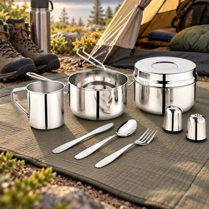 Kinghoff - KH-2060 - 9-Delig Camping Kookset - Kampeerset met Kookpan 1,5L, Mok 0,5L & Bakje 1,1L - Campingservies met Bestek, Mes, Vork & Lepel - Inclusief Zout- en Peperstrooiers - Reis- & Outdoor Set voor Camper en Tent - RVS