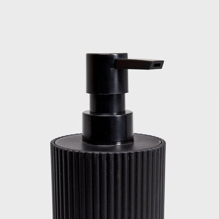 Homla - Leon Badkameraccessoiresset - Badkamer Set Modern Design - Badkamer Set - Badkamer Accessoires - Zeepdispenser, Zeepbakje en Tandenborstelhouder - Kunststof - 27 x 8 x 8 cm - Zwart