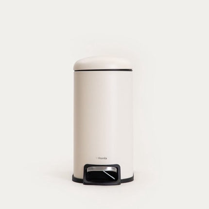 Homla - Linea Mat - Prullenbak Badkamer met Pedaal - Afvalbak Compact Metaal - Toilet Prullenbak met Deksel Geurvrij - Hygiënische Badkamer Afvalemmer Klein - 5L - 14.6 x 27.2 x 28.8 cm - Beige