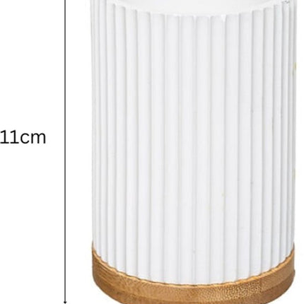 Badkameraccessoireset – Moderne Badkamer Accessoires – Zeeppomp & Tandenborstelhouder Set – Polyresin met Bamboe – Luxe Zeepdispenser & Beker – Wit