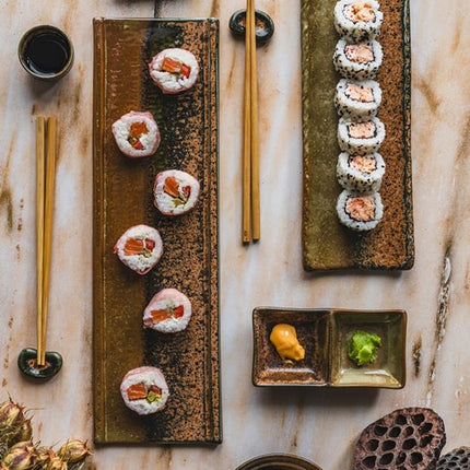 MPLCo - Ondes Serveerschaal - Lange Rechthoekige Schaal met Opstaande Rand - Sushi & Tapas Serveerschaal - Groot Bord Keramiek - Vaatwasser & Magnetron Bestendig - ca. 39 x 12 cm - Aardetinten